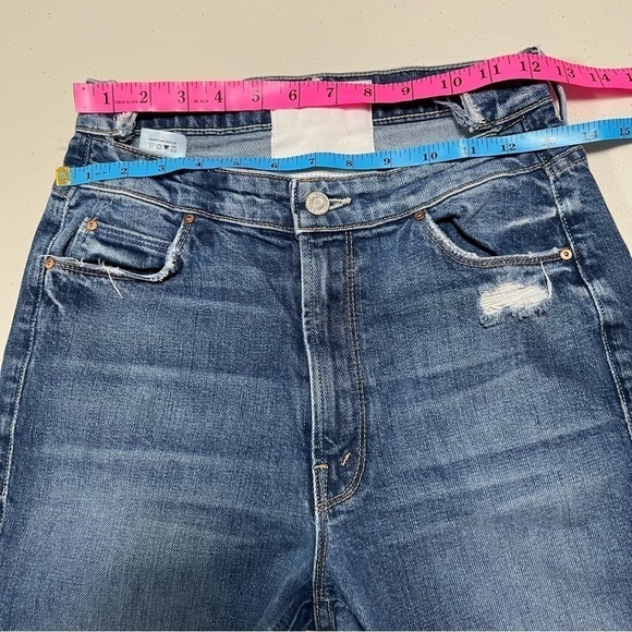 Mother The Dazzler Shift Your Treat or Mine? Distressed Jeans - Picture 13 of 16